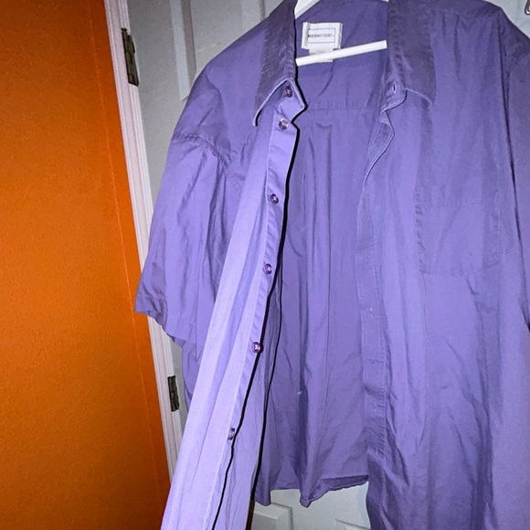 Kings court Big and tall shortsleeved button up. neck measurement is 22 - Picture 3 of 5